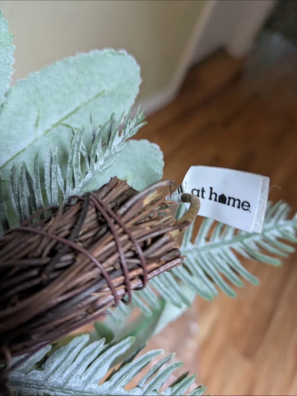 NWT Rustic Black & White Buffalo Check Holiday Grapevine Garland- At home